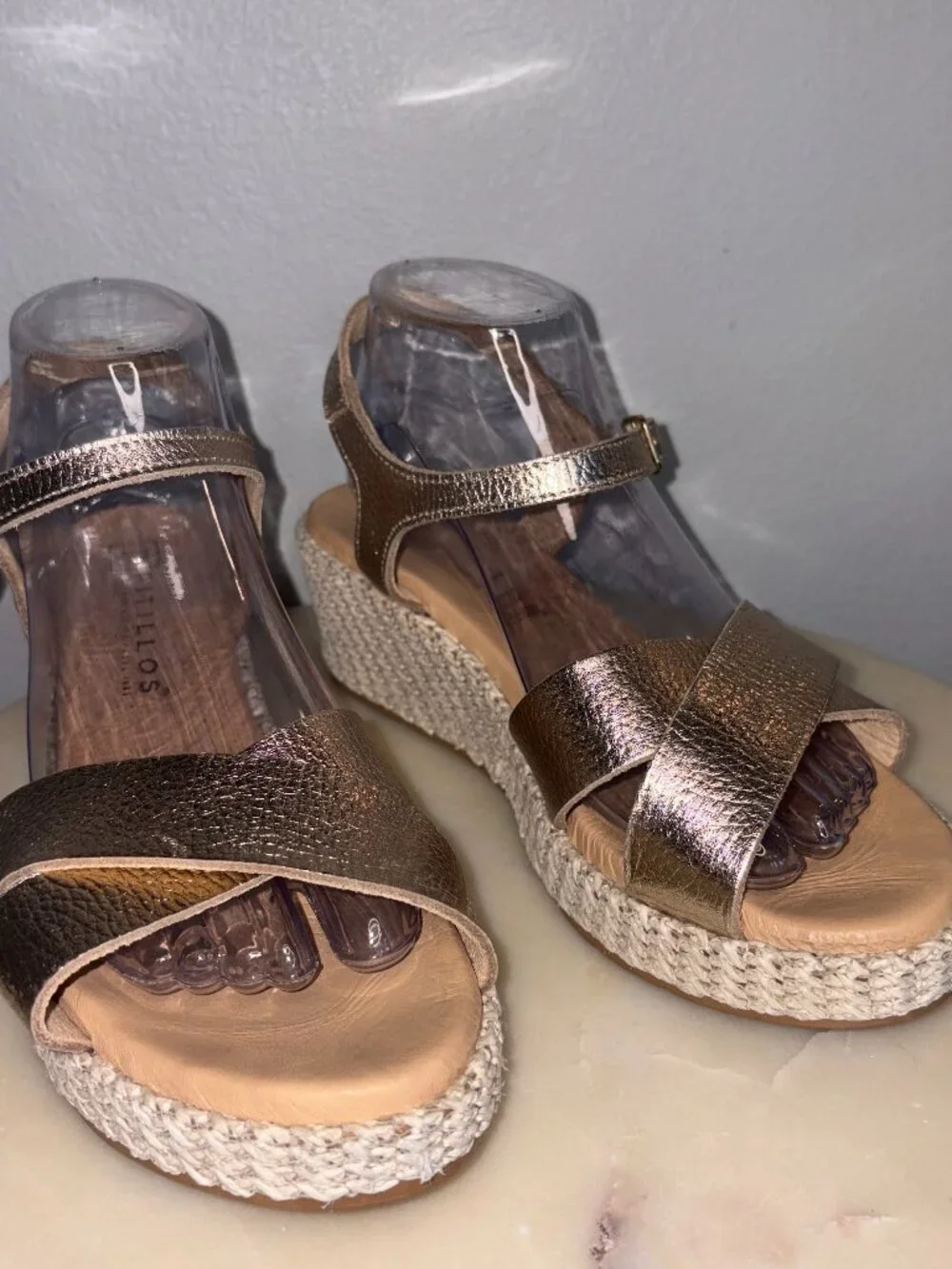 Size 9-9.5 Made In Spain Pitillos Rose Gold Espadrilles Sandals